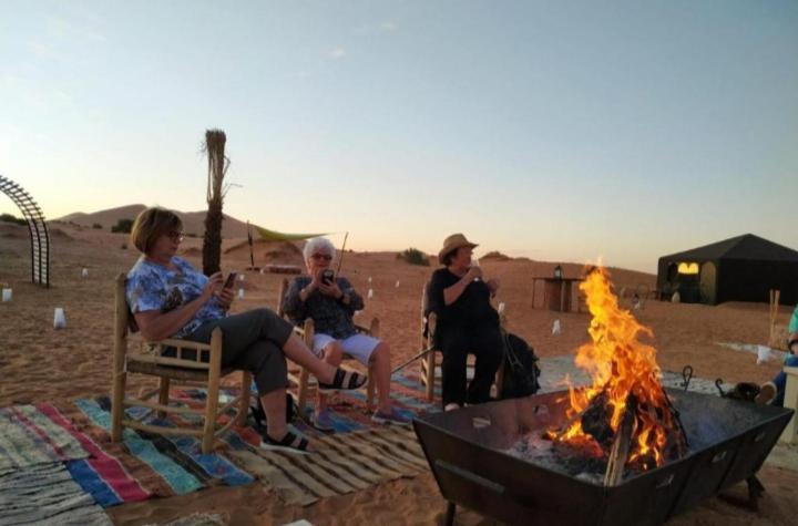 Merzouga Top Luxury Camp Buitenkant foto